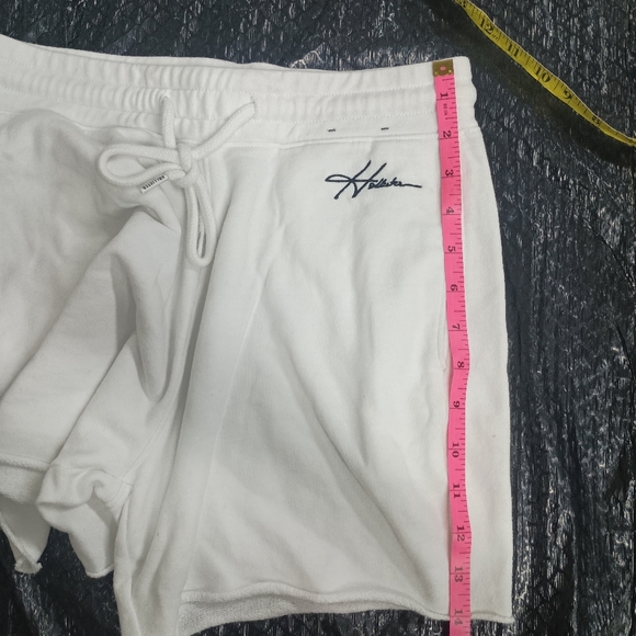 Hollister White Athletic Shorts with Drawstring Tie - Picture 8 of 12